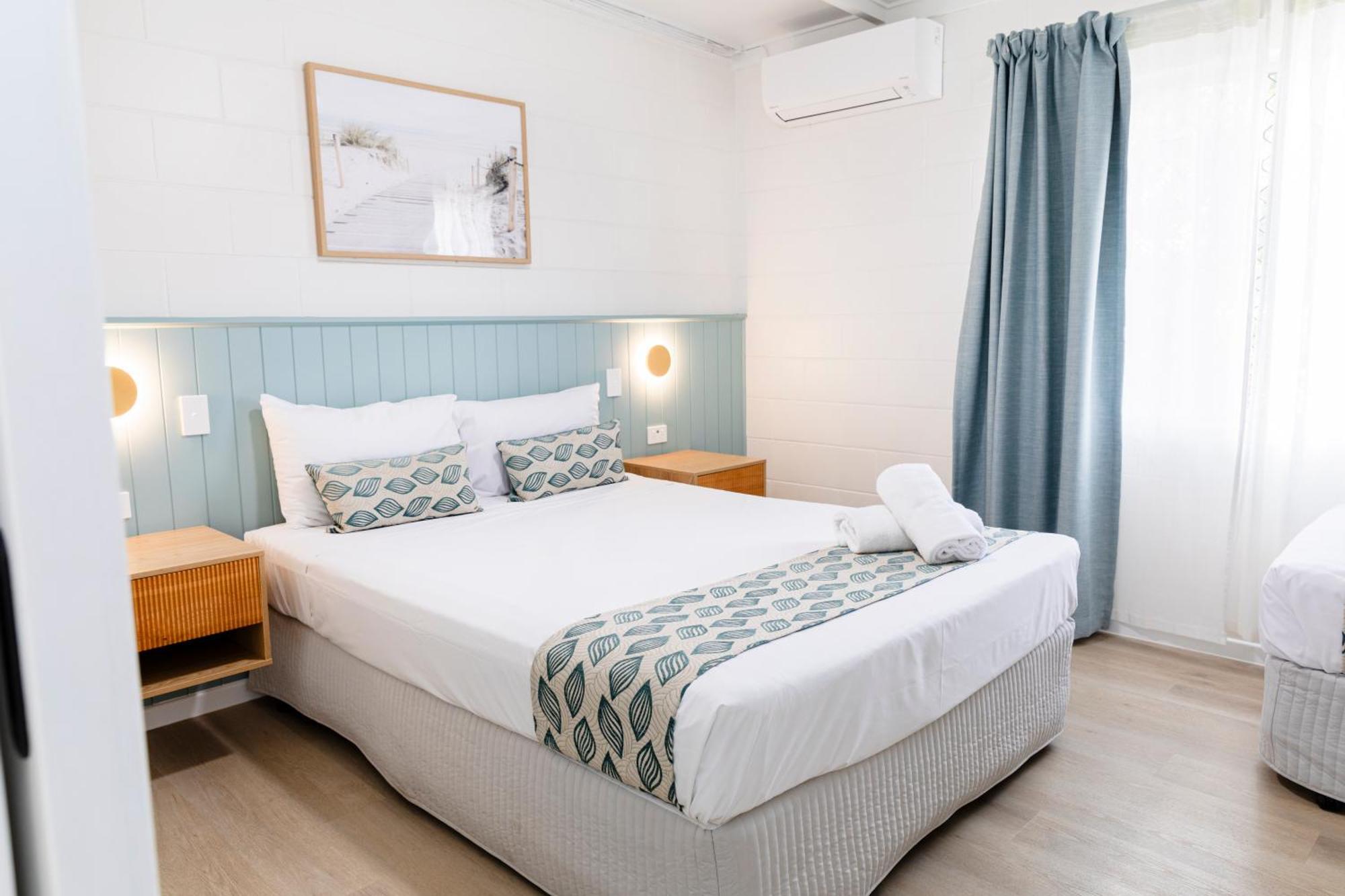 Palm View Holiday Apartments 보엔 외부 사진