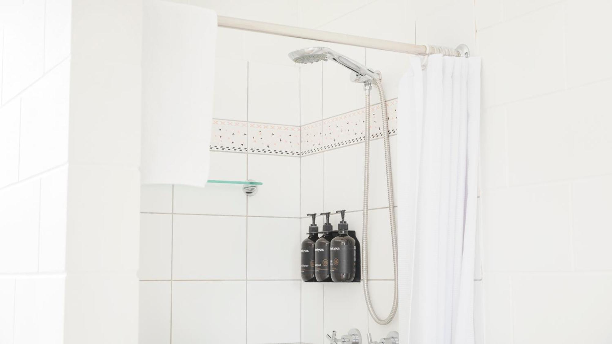 Palm View Holiday Apartments 보엔 객실 사진
