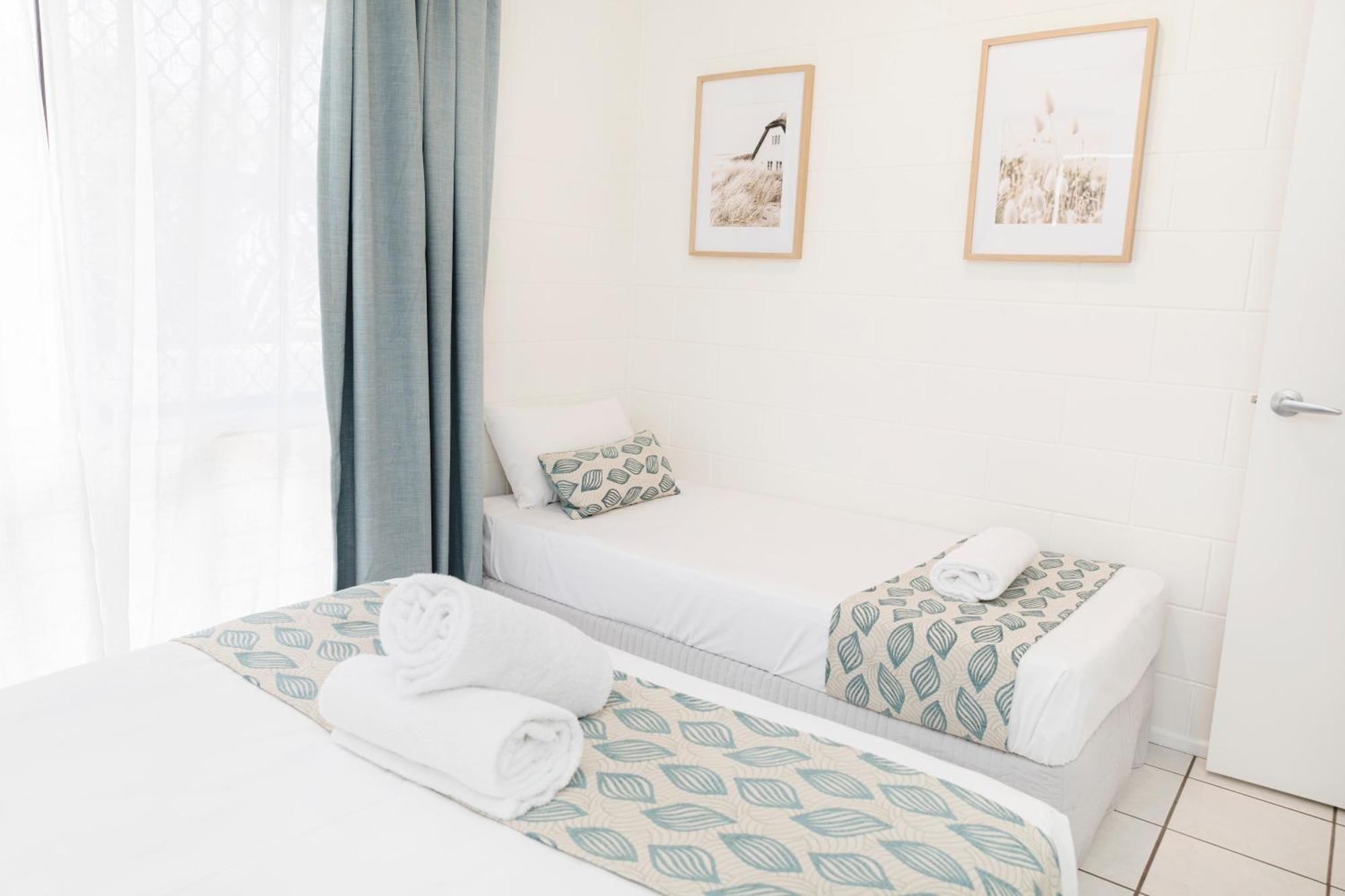 Palm View Holiday Apartments 보엔 객실 사진