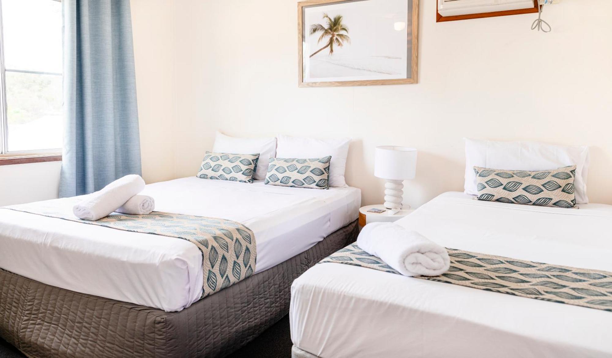 Palm View Holiday Apartments 보엔 외부 사진